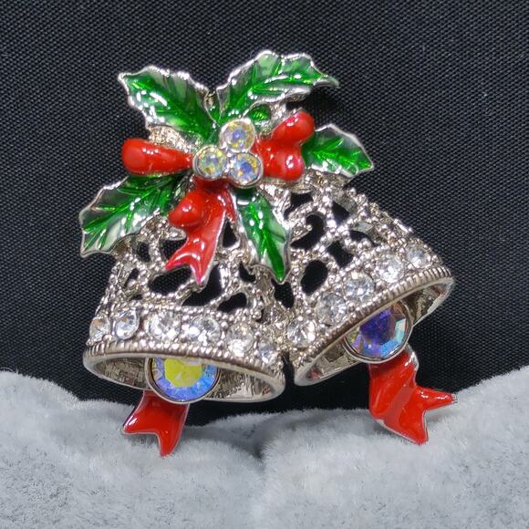 Christmas Bell Poinsettia Brooch, Red Green Enamel, 1960s Vintage Jewelry - Picture 5 of 10
